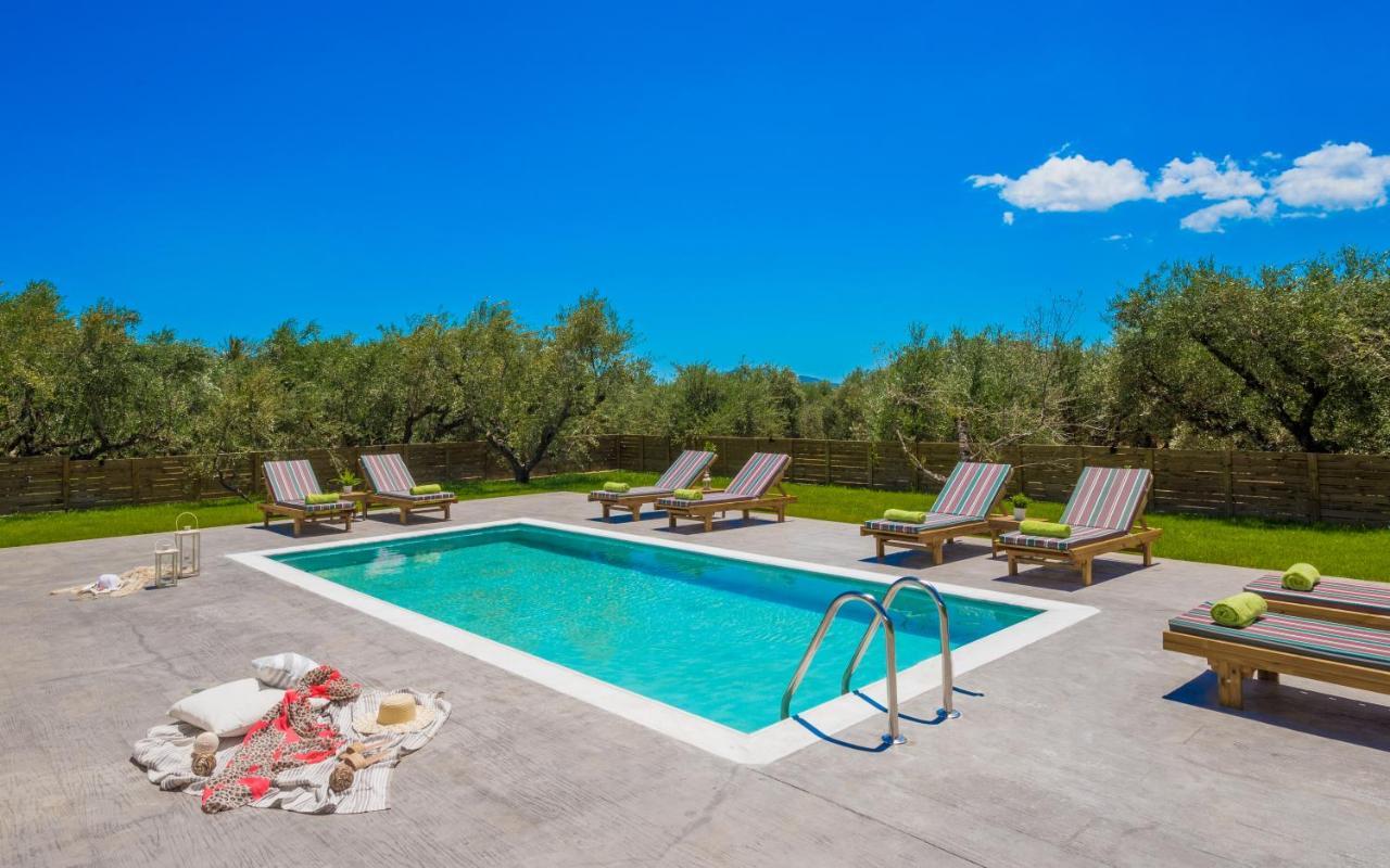 Natura Verde Villas Fiolitis Exterior photo